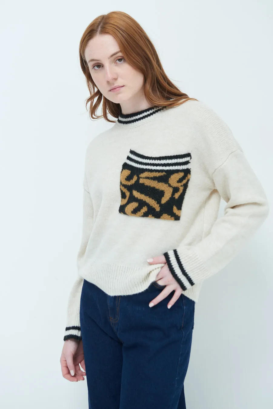 Cozy sweater with animal print pocket wholesale