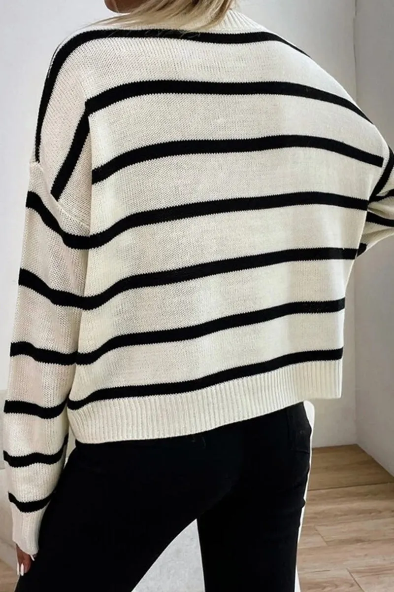 HWR1206 Striped Crewneck Sweater