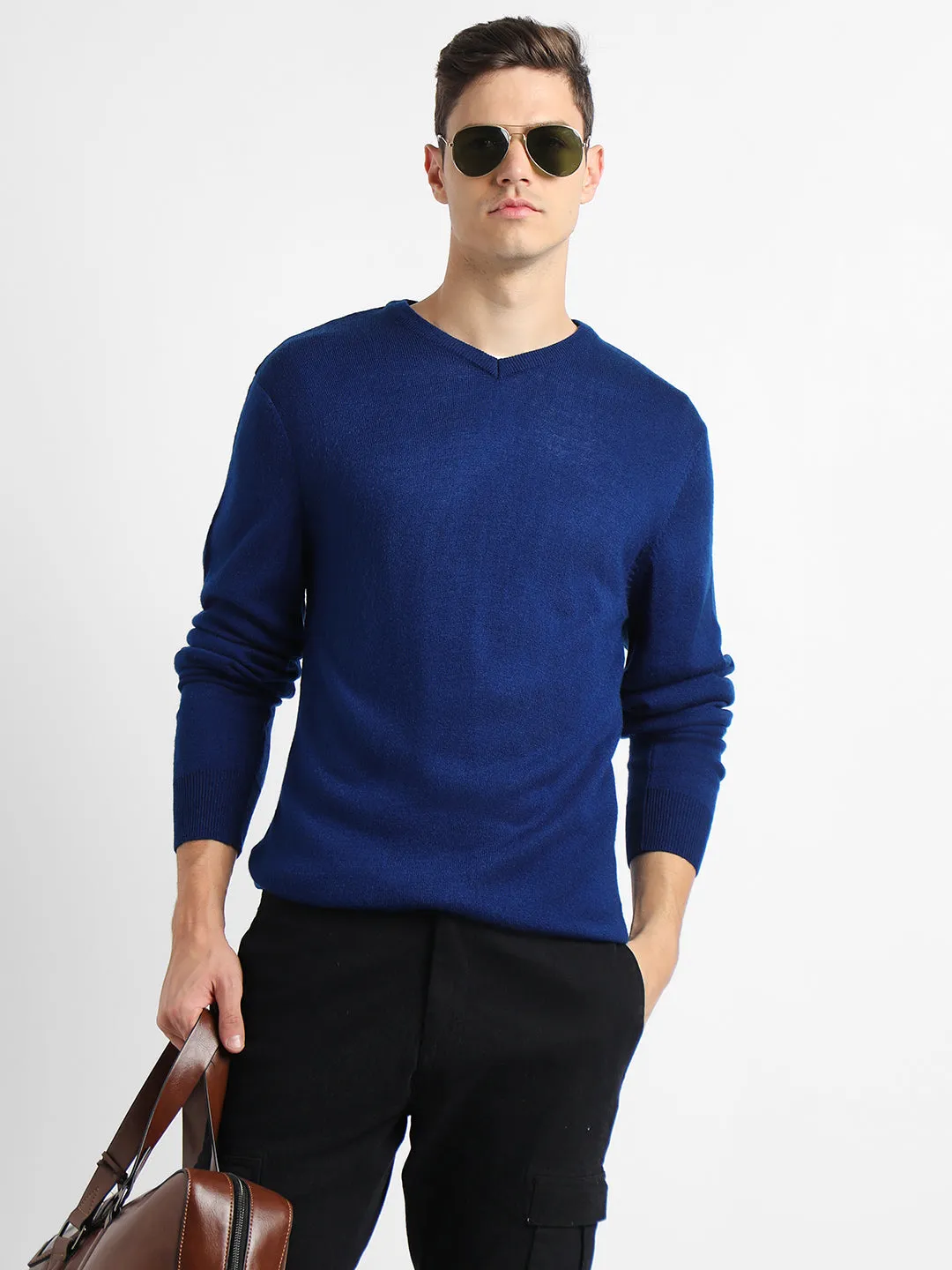 Men's Mid Blue Solid pullover Sweater