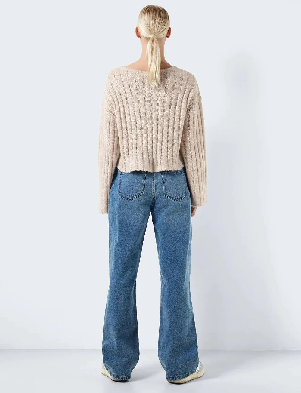 nmnina crop knit