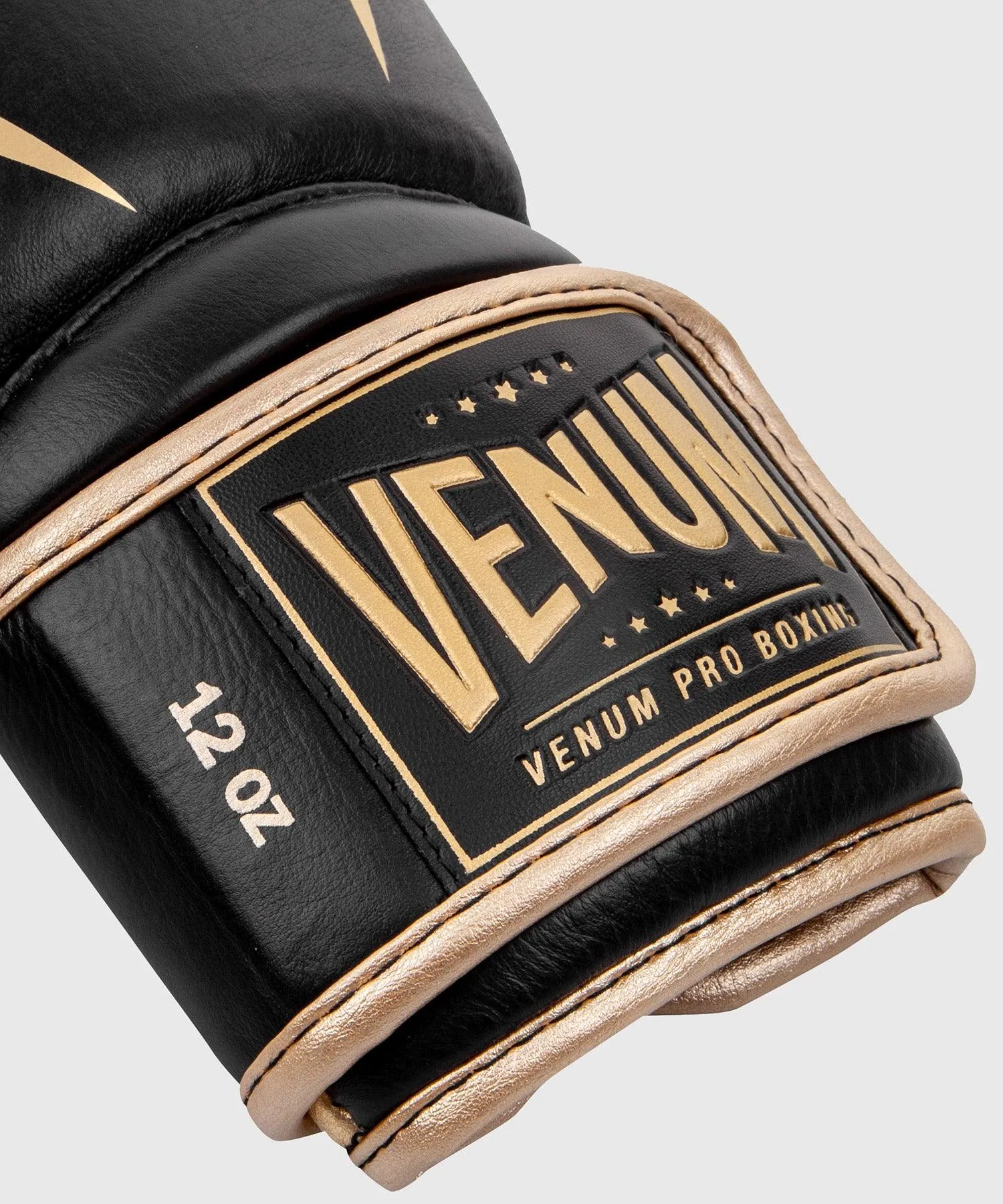 Venum Giant 2.0 Pro Boxing Gloves Velcro - Black/Gold